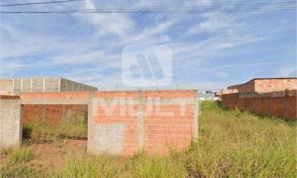 Terreno comercial à venda no Loteamento Monte Hebron, Uberlândia  por R$ 170.000