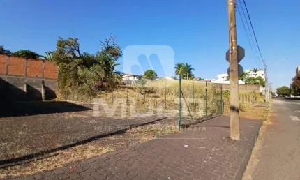 Terreno comercial à venda no Daniel Fonseca, Uberlândia 