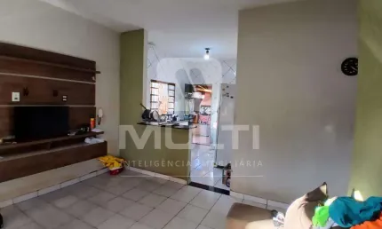 Casa com 3 quartos à venda no chácaras tubalina, uberlândia  por r$ 315.000