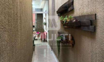 Sala comercial para alugar no Centro, Uberlândia  por R$ 750