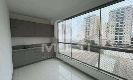 Apartamento com 3 quartos para alugar no Santa Mônica, Uberlândia  por R$ 4.000