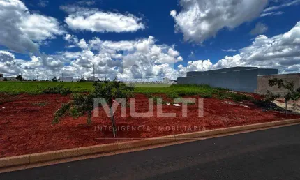 Terreno comercial à venda no Tocantins, Uberlândia  por R$ 550.000