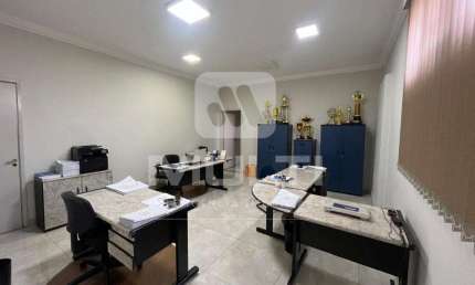 Sala comercial para alugar no Brasil, Uberlândia  por R$ 4.000