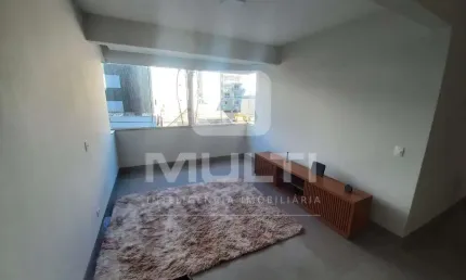 Apartamento com 3 quartos para alugar no Santa Maria, Uberlândia  por R$ 2.800