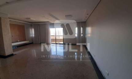 Apartamento com 4 quartos à venda no Fundinho, Uberlândia 