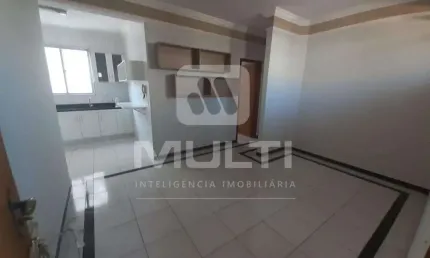 Apartamento com 2 quartos à venda no Santa Mônica, Uberlândia  por R$ 280.000