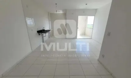 Apartamento com 2 quartos para alugar no Luizote de Freitas, Uberlândia  por R$ 1.400