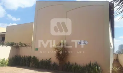 Apartamento com 2 quartos para alugar no Santa Mônica, Uberlândia  por R$ 1.400