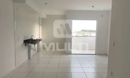 Apartamento com 2 quartos para alugar no Jardim Brasília, Uberlândia  por R$ 1.250