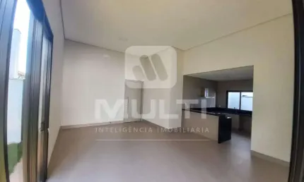 Casa em condomínio fechado com 3 quartos para alugar em Varanda Sul, Uberlândia 
