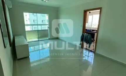 Apartamento com 3 quartos para alugar no Santa Mônica, Uberlândia 