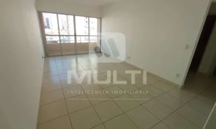 Apartamento com 3 quartos para alugar no Osvaldo Rezende, Uberlândia 