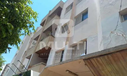 Apartamento com 3 quartos para alugar no Centro, Uberlândia 