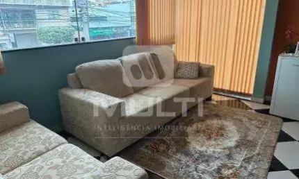 Casa com 3 quartos à venda no Santa Mônica, Uberlândia 