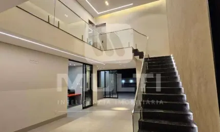 Casa com 3 quartos à venda em Laranjeiras, Uberlândia 