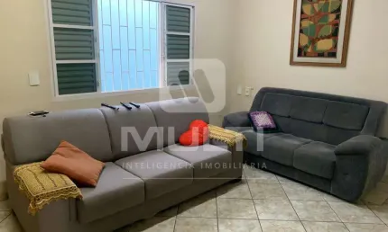Casa com 4 quartos à venda na Nossa Senhora Aparecida, Uberlândia 