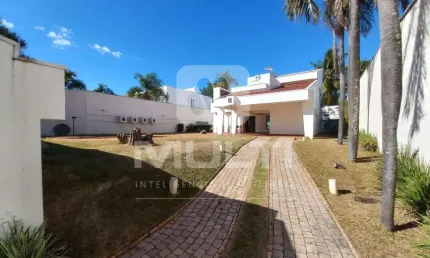 Casa comercial à venda no Morada da Colina, Uberlândia 