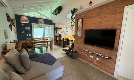 RESIDENCIAL MANACA em Camburi, São Sebastião-SP: 3 quartos, 3 suítes, 2 salas, 3 banheiros, 2 vagas - 107m².