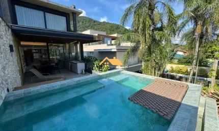 Casa com 4 quartos para alugar no Juquehy, São Sebastião 