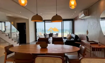 Luxuosa casa em condomínio à venda em maresias, são sebastião-sp: 4 quartos, 4 suítes, 3 salas, 4 banheiros, 2 vagas - 300m².