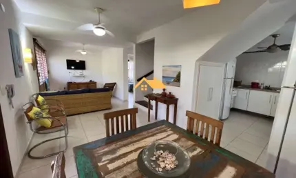 Sobrado em Condomínio: 3 Quartos, 2 Suítes, 2 Salas - Juquehy, São Sebastião-SP - 130m² - Impecável!