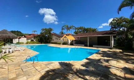 Casa em Condomínio em Maresias, São Sebastião-SP: 3 Quartos, 1 Suíte, 2 Salas, 2 Banheiros, 3 Vagas, 110m². Venha Conferir! Capitanias de Maresias