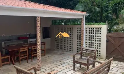 Espetacular casa no condomínio capitanias à venda em maresias, são sebastião-sp - 3 quartos, 3 suítes, 2 salas, 2 banheiros, 3 vagas - 120m².