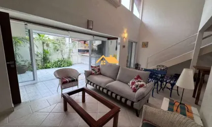 Imperdível Casa em Condomínio à Venda em Maresias, São Sebastião-SP: 4 quartos, 2 suítes, 2 salas, 3 banheiros, 3 vagas de garagem, 140,00 m²!