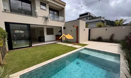 Casa de luxo em condomínio à venda em juquehy, são sebastião-sp - 4 quartos, 4 suítes, 2 salas, 4 banheiros, 2 vagas - 170m².