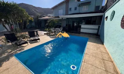 Casa com 4 Suítes e Piscina Privativa em praia de Juquehy? São Sebastião-SP. Escritura Definitiva