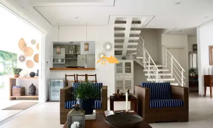 Casa de luxo em condomínio à venda em São Sebastião-SP, bairro Guaecá: 4 quartos, 4 suítes, 2 salas, 4 banheiros, 4 vagas de garagem, 270m².