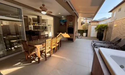 Casa para Locação anual a 300 metros do centrinho comercial de Juquehy- 4 dormitórios, piscina.