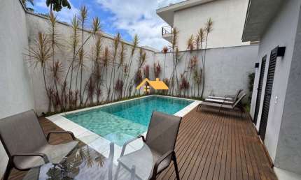 Aluguel de Apartamento de 2 Quartos em Juquehy, São Sebastião-SP: 1 Suite, 1 Sala, 2 Banheiros, 1 Vaga de Garagem, 50m²