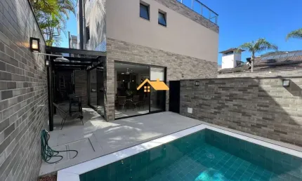 Casa frente ao mar em juquehy ? 4 suítes e piscina privativa em são sebastião-sp