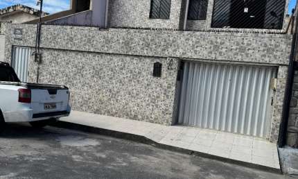 Casa no pavimento superior com 4 quartos na Parquelândia
