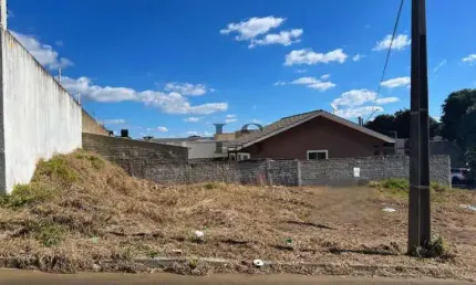 Terreno à venda na Rua Basílio Chrun Sobrinho, Boqueirão, Guarapuava