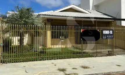 Casa para Venda em Guarapuava, Virmond, 3 dormitórios, 1 suíte, 3 banheiros, 2 vagas