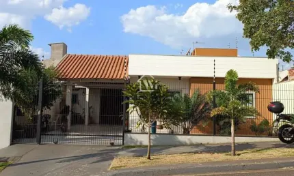 Venda Porteira FECHADA! 01 escritório/quarto externo. Com mobília e eletros, energia e aquecimento