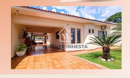 Vende Ampla Casa no Jd. Alvorada com uma ótima localização próximo a Av. Dr. Alexandre e av. Morang