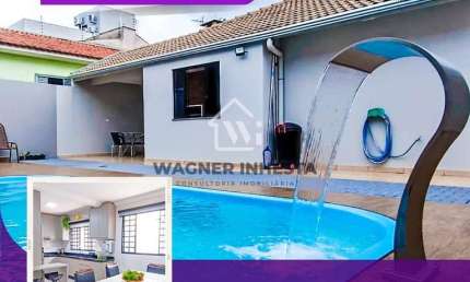 Ampla e linda casa de 140m² + 18m² de piscina com cascata, área gourmet com churrasqueira, coz. com