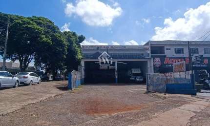 Salão Comercial de esquina à venda com ótima localização na Av. Morangueira próx. ao clube ACEMA, c