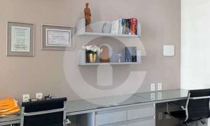 Sala comercial para alugar na Avenida Dantas Barreto, 512, Santo Antônio, Recife