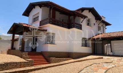 Casa com 5 quartos à venda no Centro, Piracicaba 