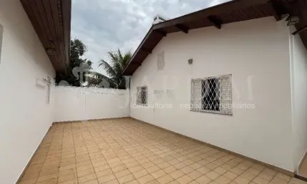 Casa com 4 quartos para alugar no São Dimas, Piracicaba 