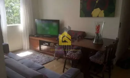 Apartamento à venda no bairro Santa Terezinha,com 54m² e 2 dormitórios.