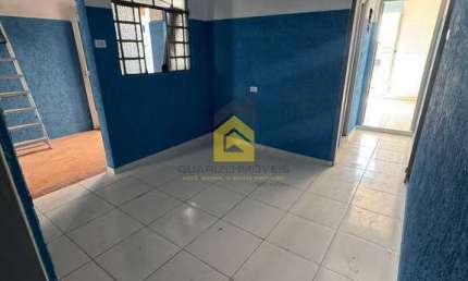 Casa à Venda – 2 Dormitórios – Vila Junqueira, Santo André