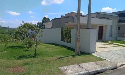 ÓTIMA casa no condomínio MOSAICO ESSENCE para venda tem 173 m² com 3 quartos 1 suíte e PISCINA