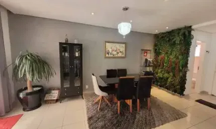 Casa no condomínio vila das flores sobrado para venda tem 99 m² 3 quartos 1 suíte 2 vagas cobertas