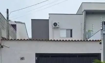 Sobrado com ELEVADOR (pode ser retirado) p/ venda tem 123 m² com 3 quartos 1 suíte em Villa Di Cesar