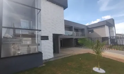 MARAVILHOSO sobrado p/ venda com 220 m² com 3 suítes na Jozefina Ariza X Jair Salvarani